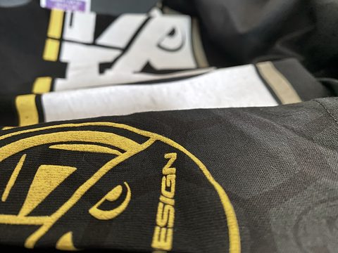 Hotspot Design Tričko Linear Catfish