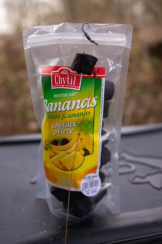 Chytil Chytací pelety s dírou 250g