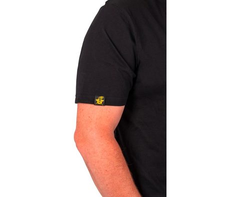 Black Cat Triko Chase Dreams Black Tee