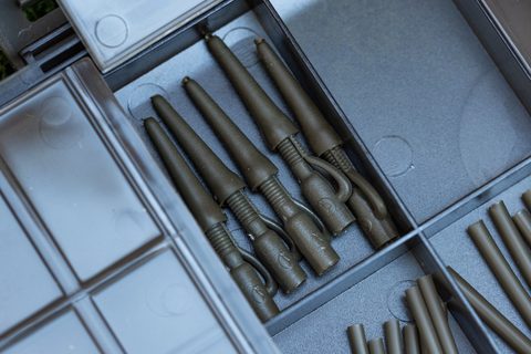 Korda Závesky Essentials Lead Clips & Tail Rubbers 5ks