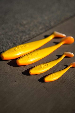 Fox Rage Gumová nástraha Zander Pro Shads UV Golden Shiner