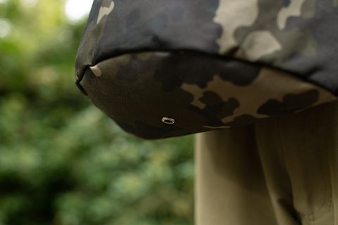 Korda Taška na návnady Compac Boilie Caddy Dark Kamo