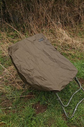 Fox Přehoz na křeslo Waterproof Chair Cover XL