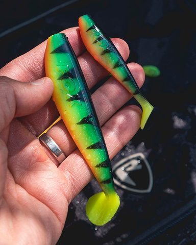 Fox Rage Gumová Nástraha Zander Pro Shad Fire Tiger