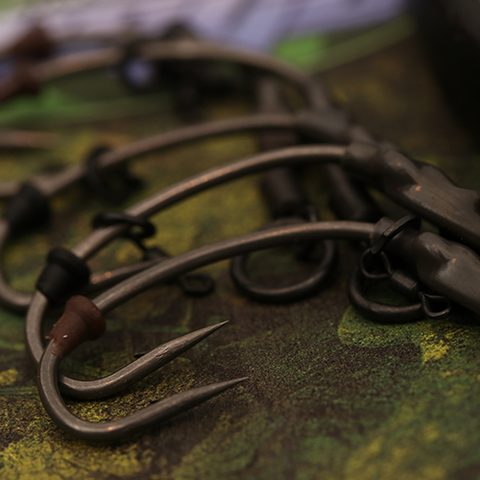 Gardner Háčky Curved Rigga Hooks (CVR) Barbed 10ks