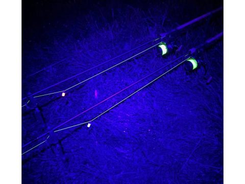 Flacarp Vodotesná nabíjacia čelovka HL3UV biela + UV LED