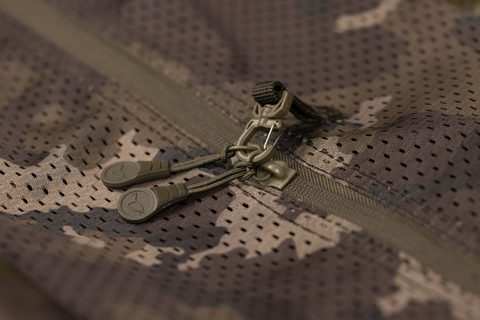 Korda Vážiaci plávajúci sak Compac Retainer Sling Dark Kamo