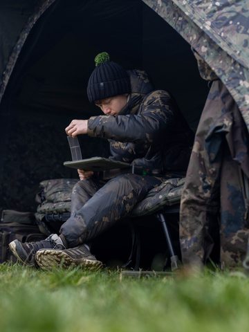 Korda Bunda Insulated Hooded Jacket Dark Kamo