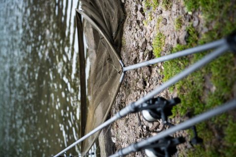 Nash Podběráková síť Air Force Landing Net Mesh Standard