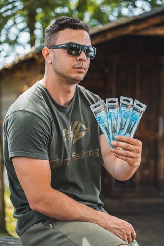 Giants fishing Montáž s olovenou šnúrkou Leadcore 45Lb Leadclip (2ks) 100cm