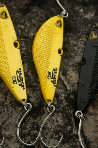 Black Cat Nástraha Heavy Vibe V Lure Yellow