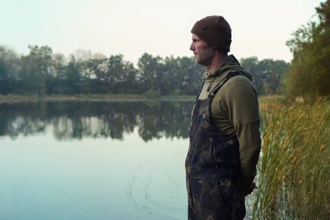 Korda Kalhoty Polar Salopettes Dark Kamo