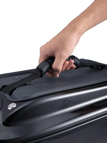 Boatman Zavážecí lodička Actor Plus PRO 2025 s GPS a Echolotem Carbon