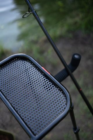 Starbaits Stojan na vedro Square Bucket Plateform