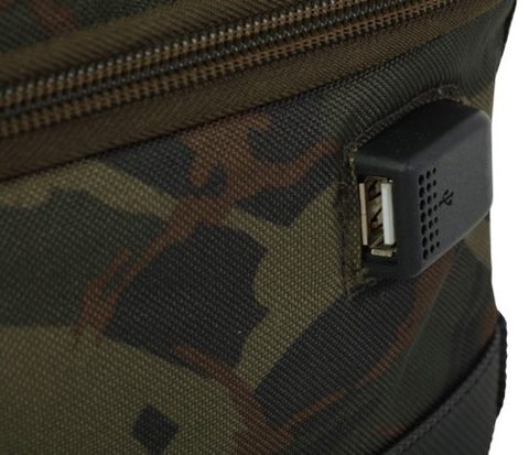 Giants Fishing Pouzdro Electronics Eva Table Bag Medium