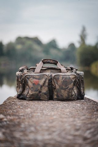 Giant Fishing Taška Deluxe Large Carryall + Puzdro License Wallet ZADARMO!