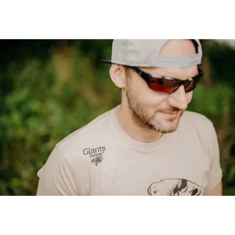 Giants fishing Tričko pánské béžové Plavající kapr