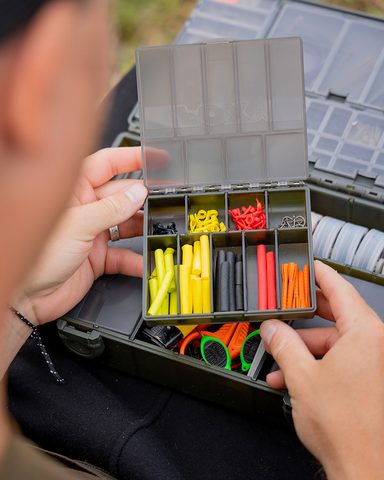 Fox Box Nastaviteľná Priehradková Krabička