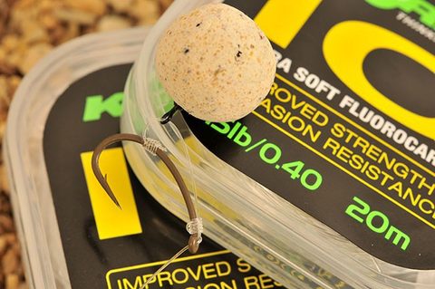 Korda Náväzcový vlasec IQ2 Fluorocarbon 20m