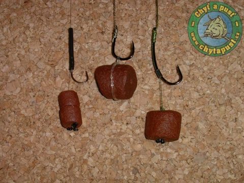 Chyť a pusť Pelety Robin Red original carp s dírou 900g