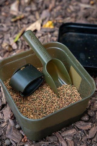 Korum Lopatka Bait Scoop Small