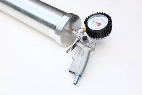 Nikl Výtlačná pistole na boilie těsta vzduchová Pneumatic 1,1kg 800ml vzduchová