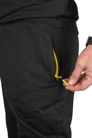 Black Cat Tepláky Black Joggers