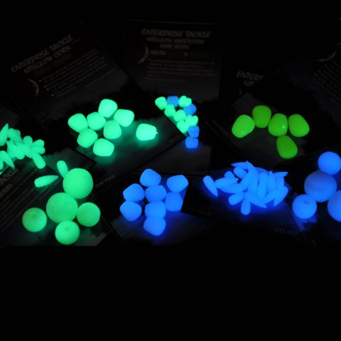 Enterprise Tackle Imitace boilies svítící Neon zelená 12 + 15mm 6ks