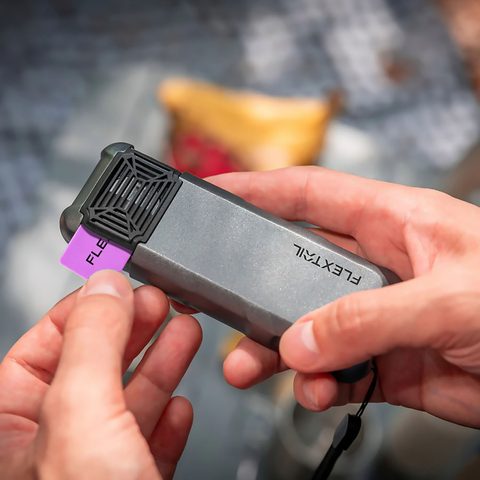 Flextail Přenosný odpuzovač komárů MAX Repeller S Zelená