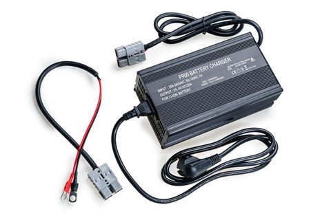 Mivardi Baterie M-CELL LiFePO4 12V 100Ah + 20A nabíječka