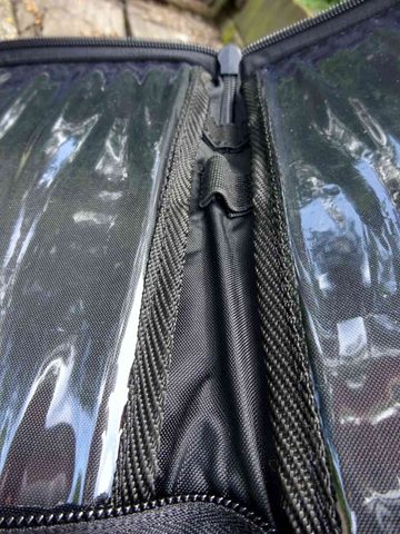 R-Spekt Puzdro na doklady Čierne