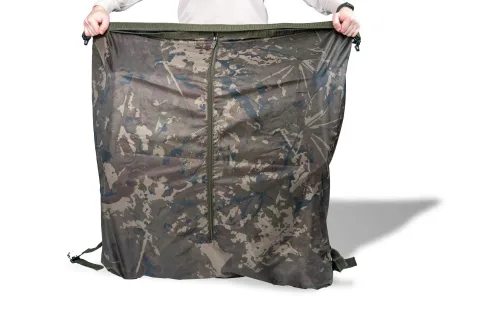 Nash Přepravní taška na lehátka Subterfuge Waterproof Bedchair Bag
