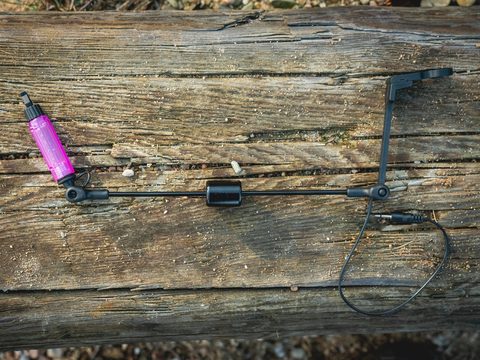 Giants Fishing Indikátor záberu svietiaci TSX-B