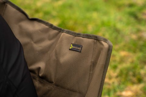 Avid Kreslo Revolve Low Chair