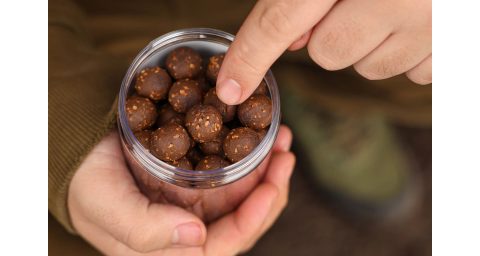 Nikl Rozpustné Criticals boilie Calanus & Krill 250ml