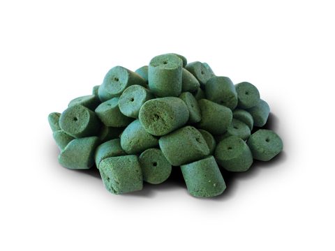 Chyť a pusť Pelety Orlická mušľa 20mm s dierou 900g