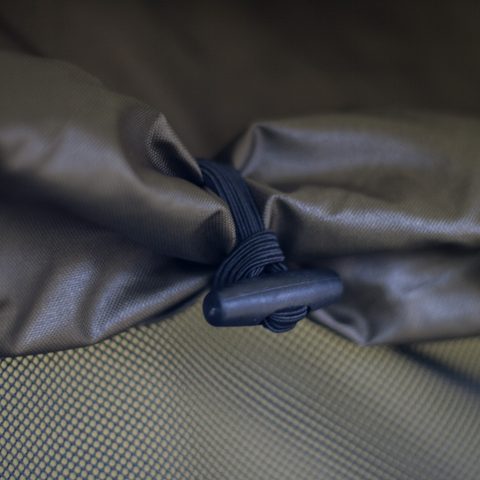 Chyť a pusť Přístřešek Brolly Thunder 60“