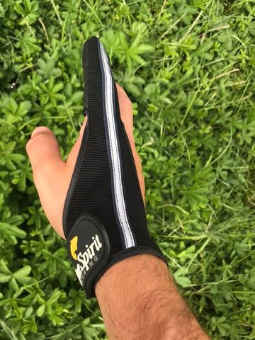 Free Spirit Nahazovací rukavice