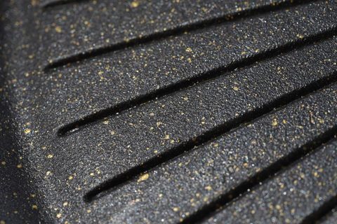 Meva Grilovací rošt s výpustou