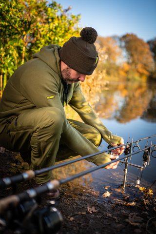 RidgeMonkey Mikina s kapucí zateplená zelená