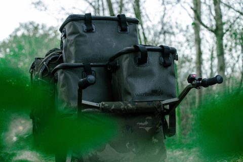 Nash Taška Subterfuge Waterbox Carryall Small 24L