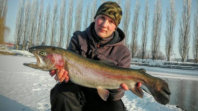 První letošní dírovačka