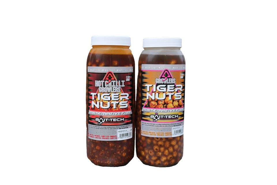 Bait-Tech Tygří ořech Hot Chilli Growlers Tiger Nuts Jar 2,5L