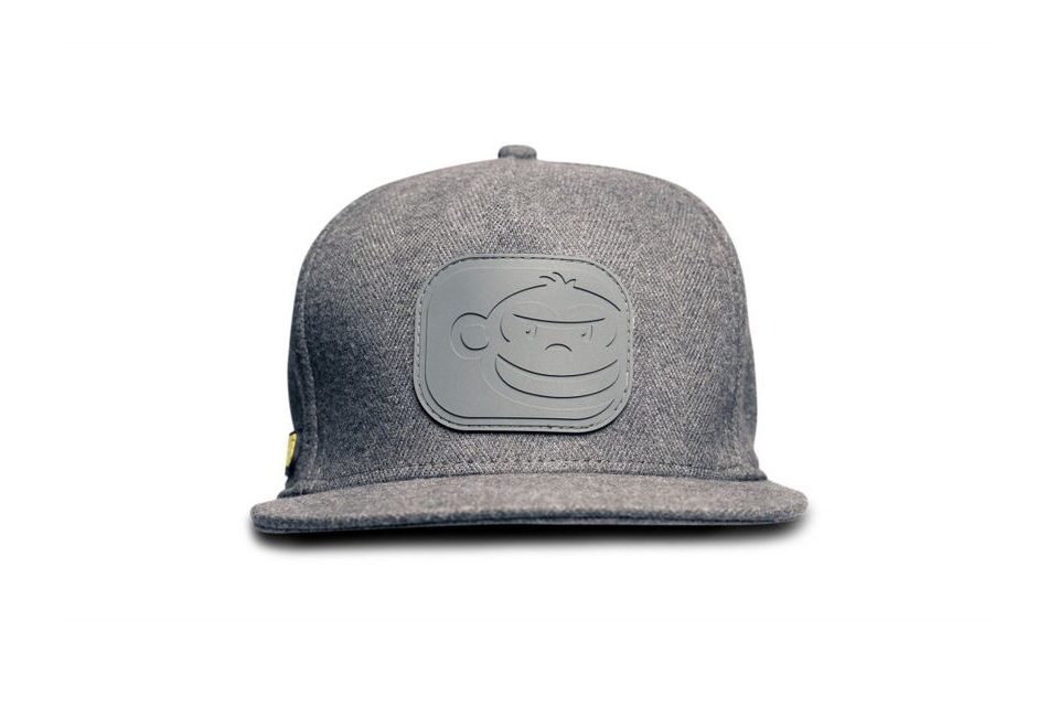 RidgeMonkey Kšiltovka APEarel Dropback Snapback Cap Grey