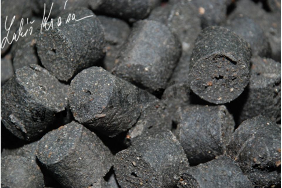 LK Baits Salt Black Hallibut Pellets 10kg