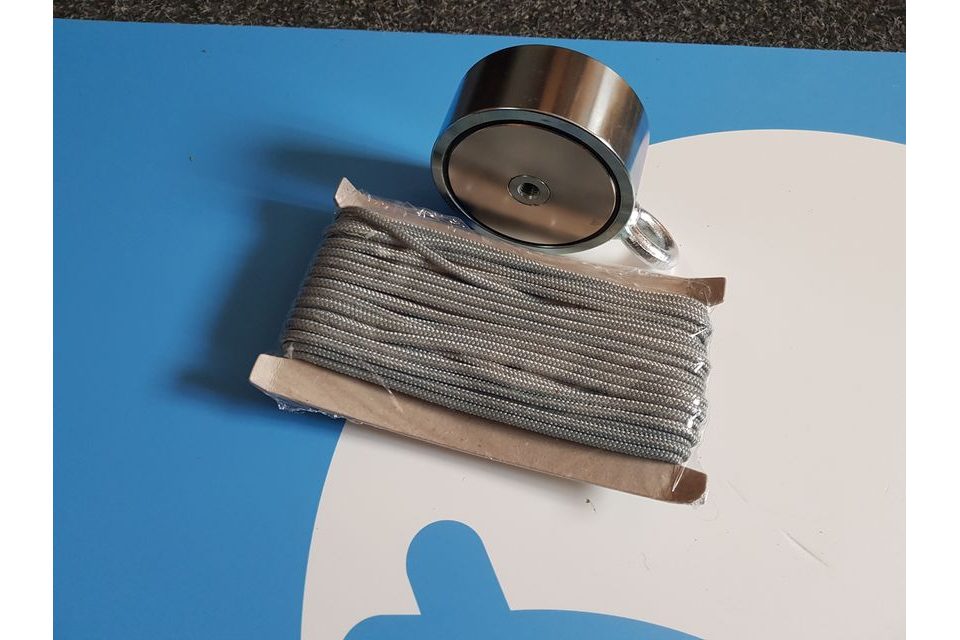 Ufo Sinker Magnet + 15m lano