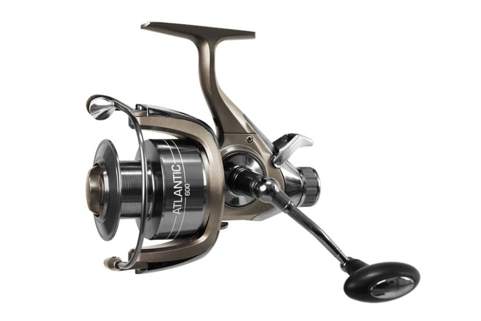 Delphin Naviják Atlantic 60