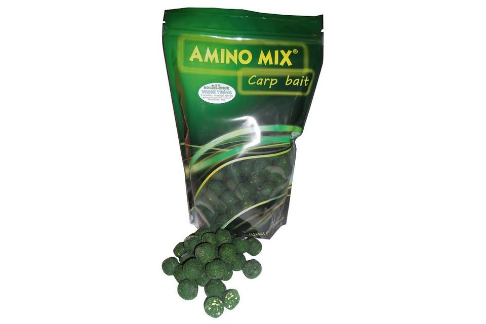 Amino Mix Boilie Amur Vodní tráva 20mm 1kg