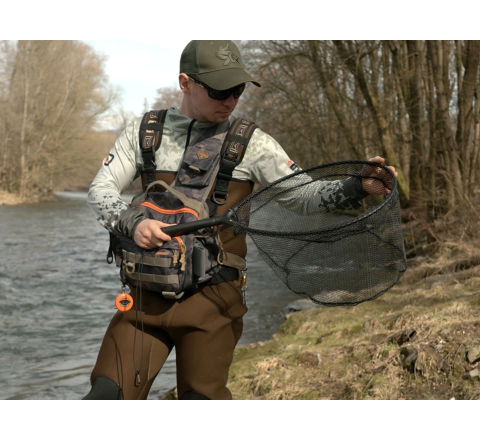 Delphin Podběrák Shorx 45x35cm