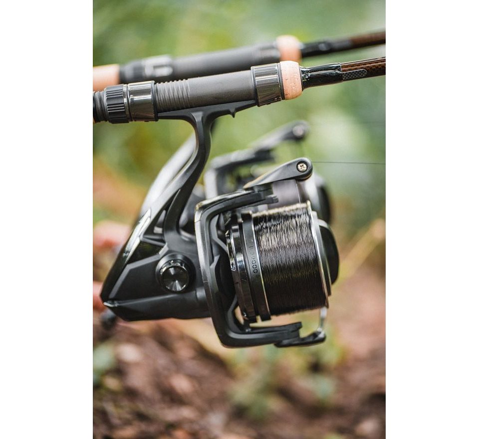 Giants Fishing Naviják Deluxe Reel FD 9000 + cívka 10000 ZDARMA!